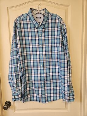 Izod Men’s Teal & Blue Plaid Button-Down Shirt